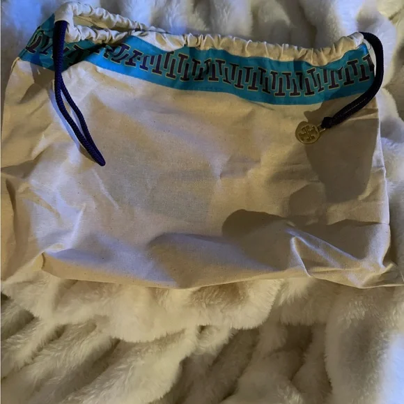 Tory Burch Small Eleanor Bag - Picture 11 of 12